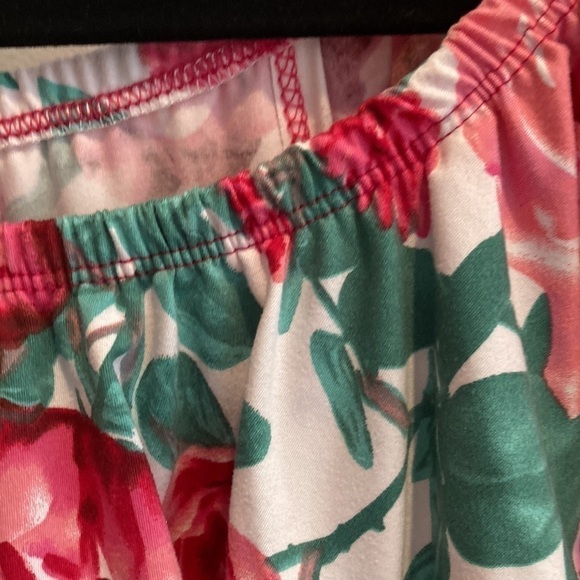 003. OFF Shoulder DRESS - Picture 2 of 6